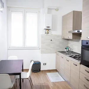 sweet-house-navigli.it-lombardy.com/