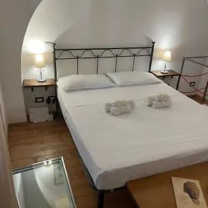 suite-fefe.sicilyhotelsitaly.net/