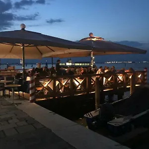 https://sweet-lagoon.hotelinveneto.com