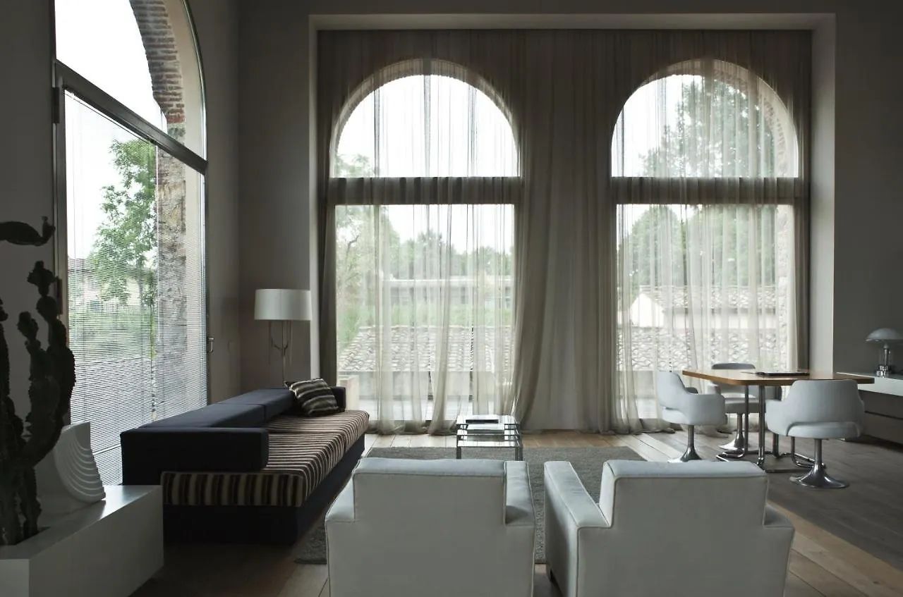 **** Lägenhetshotell Riva Lofts Florens Italien