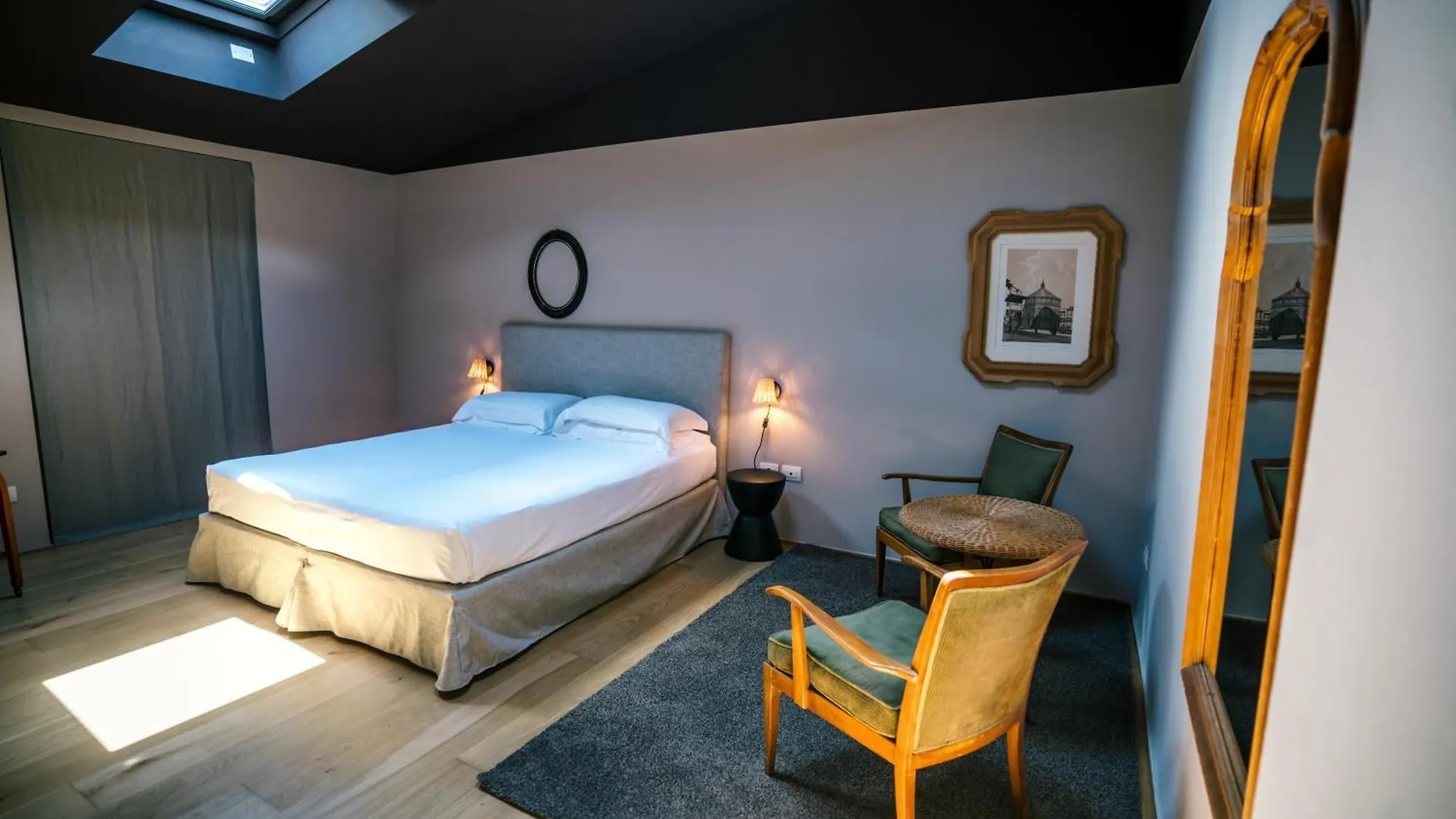Riva Lofts Florens Italien