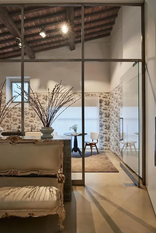 Riva Lofts Florens 4*,  Italien